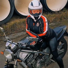 Елена Чемоданова