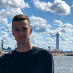 Илья Семёнов