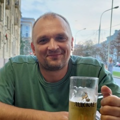 Евгений Жуков