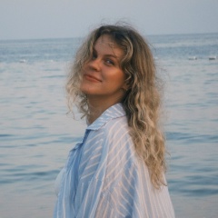 Полина Исупова