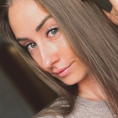 Вика Ястремская